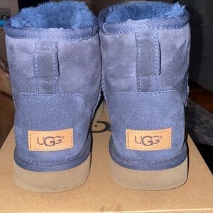 Ugg Classic Mini II